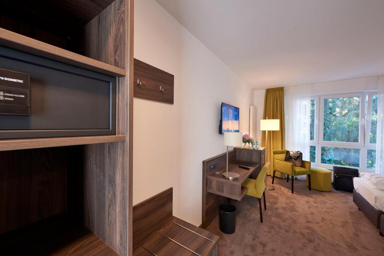 Hotel Muehlenhof Lollar Eksteriør billede